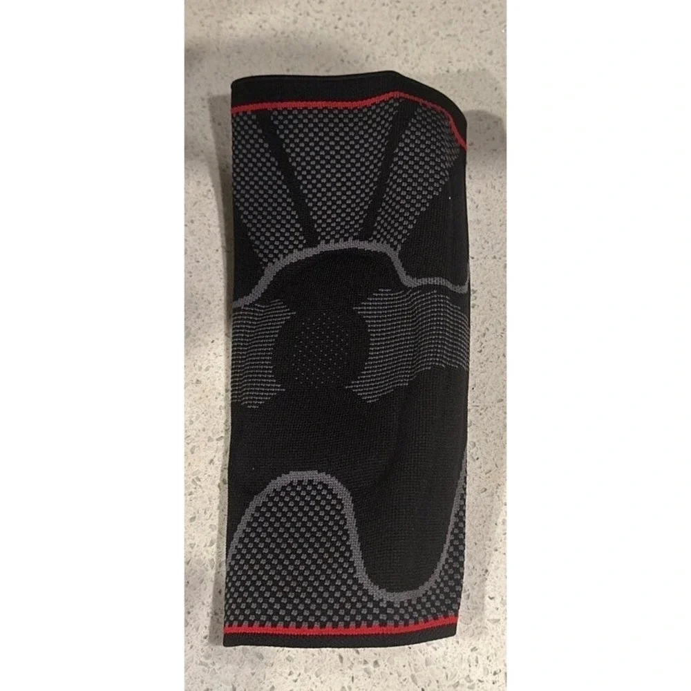Large professional knee‎ brace